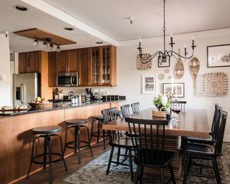 Rocker by Avantstay Gorgeous Ski-in Ski- - Breckenridge