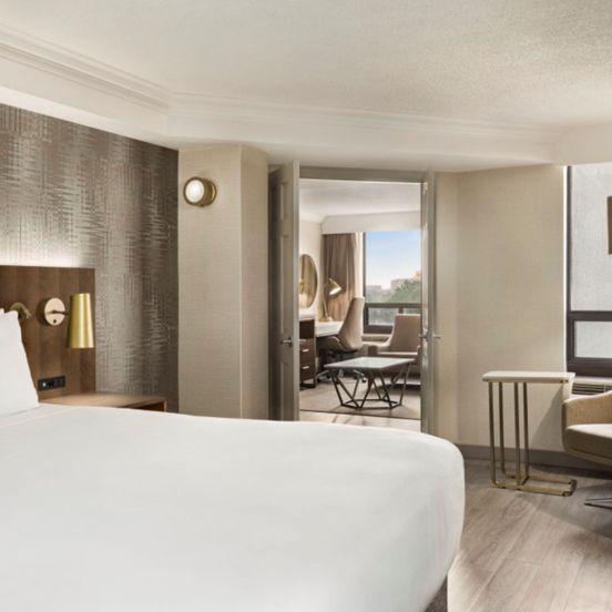 Crowne Plaza Toronto Airport By IHG image 1