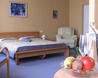 Puk - Beraun - Schlafzimmer