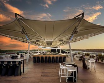 Hilton Garden Inn Silverstone - Towcester - Restaurante