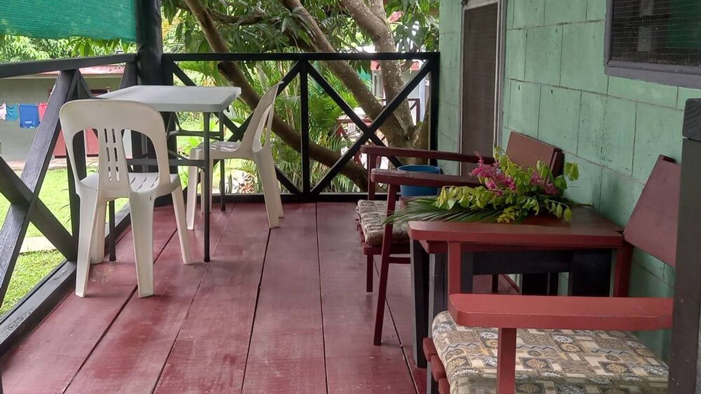 Outback Retreat/Hotel, Ba Fiji