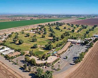 Barbara Worth Resort - Holtville