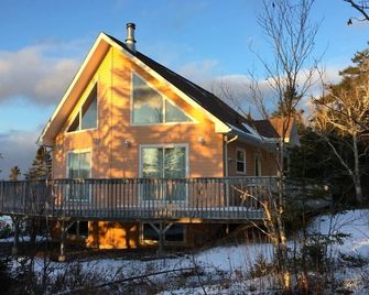 Yellownose House - Basin Road - Bâtiment