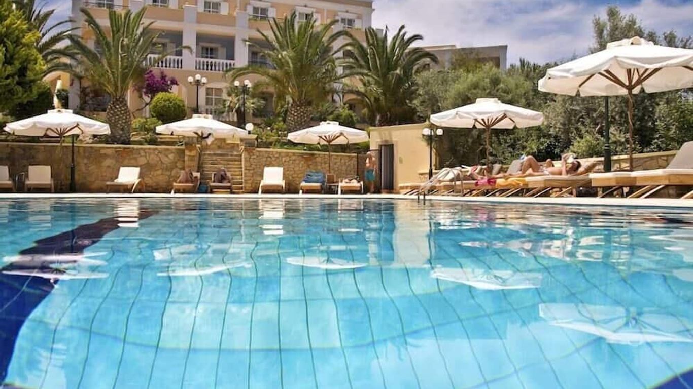 Crithoni's Paradise Hotel