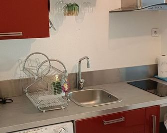 Studio les Salines vue Montagne - Salins-les-Bains - Cuisine