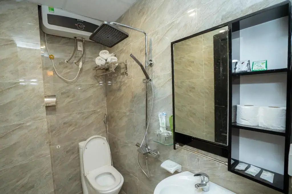 Golden Rose Premium Hotel Hanoi