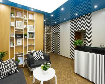 Dunav Apartment House - Sofia - Front desk