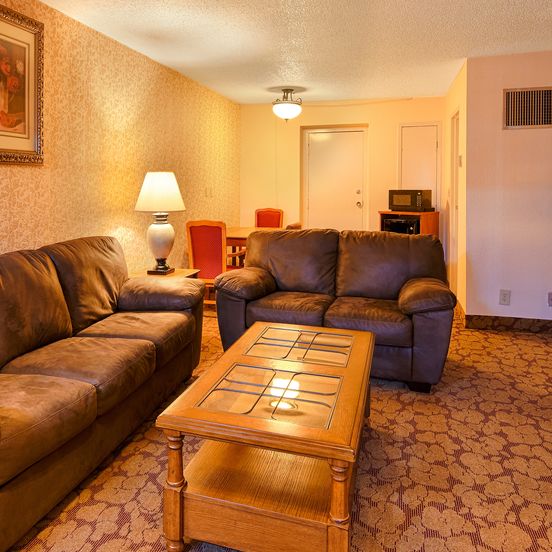 Living room view of Best Western Airport