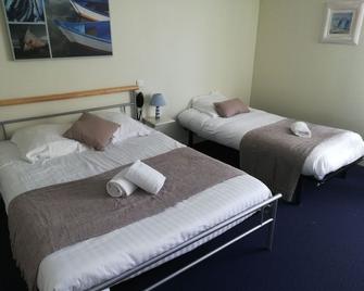 Les Genets D'or - Loudéac - Bedroom