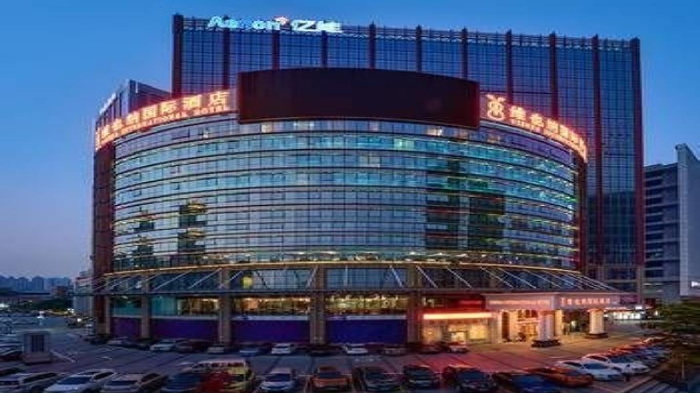 Vienna International Hotel Foshan Qiandeng Lake