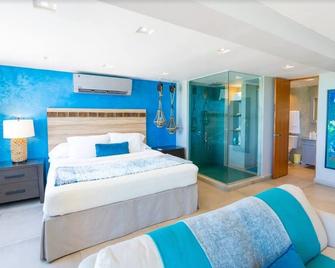 Modern Jewel Beachfront Isla Verde - Carolina - Habitación