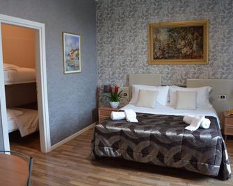 Le Stanze del Console - Gravina in Puglia - Bedroom