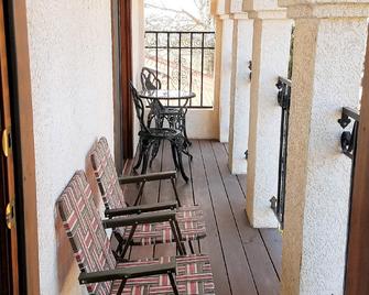 Tavares Inn - Alamogordo - Balkong