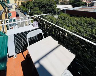 Le Stelle di Martina- Affittacamere - - La Spezia - Balcone