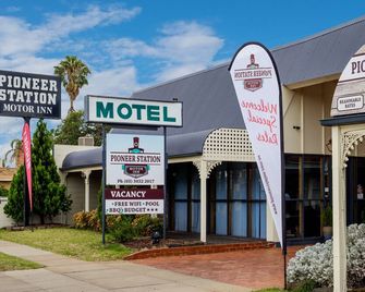 Pioneer Station Motor Inn - Swan Hill - Building