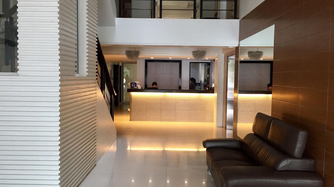 曼克頓套房酒店 - 都馬庫特