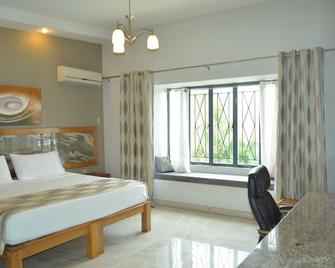 Shalom House - Port of Spain - Bedroom