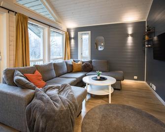 Tromsø Lodge & Camping - Tromsø - Living room