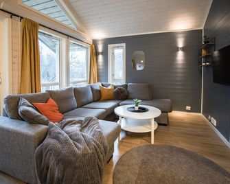 Tromsø Lodge & Camping - Tromsø - Living room