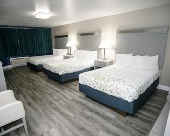 Anchor Beach Inn - Crescent City - Schlafzimmer