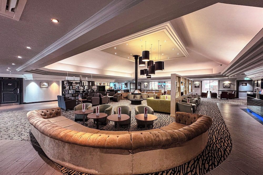 أوريدا هوتلز نيوبوري