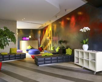 Ibis Styles Roma Eur - Rome - Building