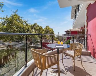 Oasis Exclusive - Parga - Balcony