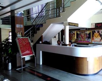 Hotel Tanya Palace - Datia - Recepción