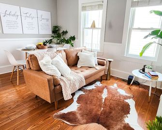 Luxe 3br Apartment At Mit Harvard With Free Parking - Cambridge - Oturma odası