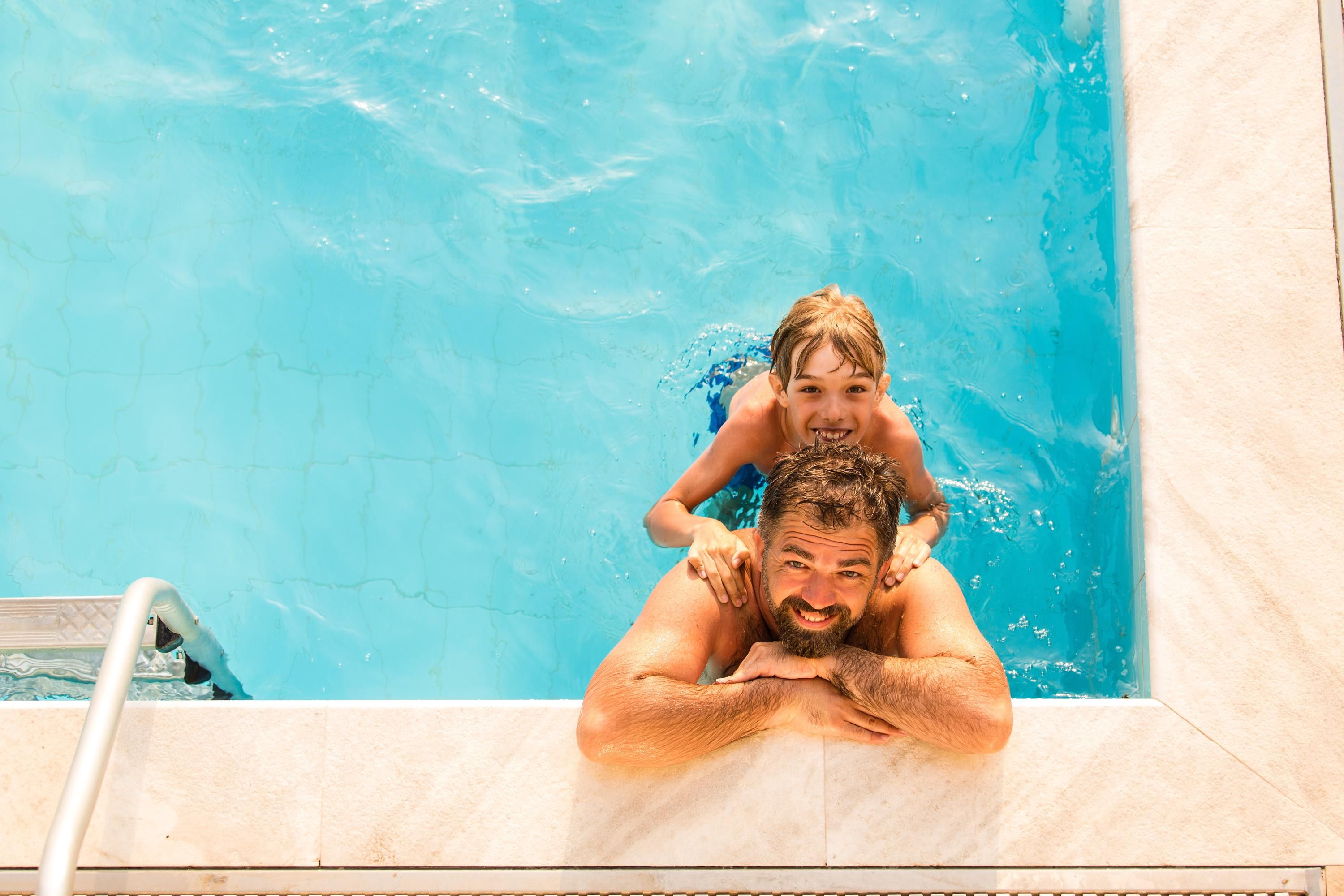 Garner Hotel Victoria - East by IHG - Victoria - Piscina