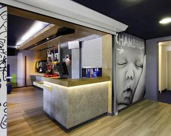 ibis budget Aix-en-Provence Est Le Canet - Meyreuil - Rezeption