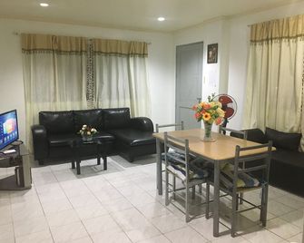 2bedroom Apartment Near Convention Center - Iloilo City - Jadalnia