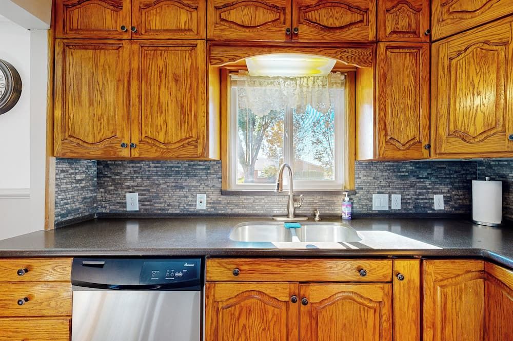 3br Remodeled Home Near River: Grill, W & D, Ac - Burley - Keuken