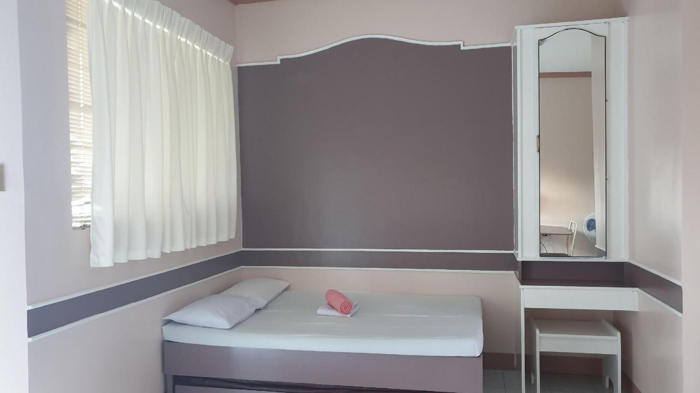 Mayon View Garden Apartelle Sa Bukid