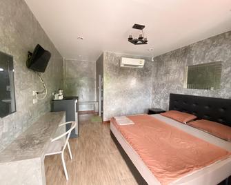 Plaifah Resort Ban Rai - Ban Rai (Uthai Thani) - Habitación