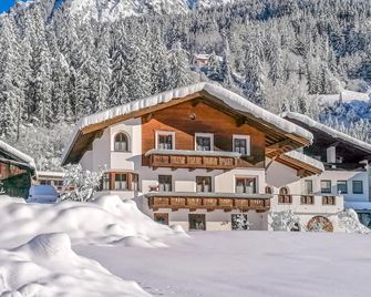 Ferienwohnung In Flirsch - Flirsch - Gebäude