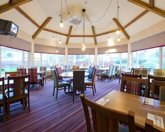 Premier Inn Bromsgrove Central - Bromsgrove - Restaurant