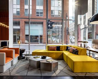 Humaniti Hotel Montreal, Autograph Collection - Montreal - Lounge