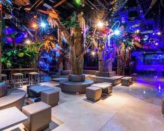 هوتل بلاك تاور بريميوم - بوغوتا - ردهة