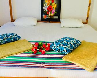 Beach Cab Resort - Arugam - Bedroom