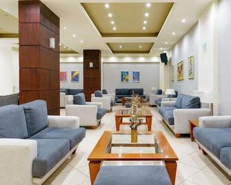 Stefania Beach Resort - Amárynthos - Lounge