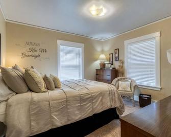 University Pub Craftsman - Walla Walla - Bedroom