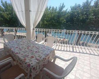 Room-maria Apartments Zaton - Apartment - Zaton - Балкон