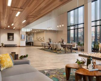 Embassy Suites by Hilton Boulder - Boulder - Salónek