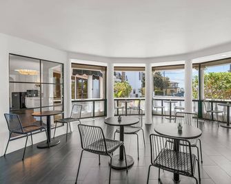 Masterpiece Hotel - Morro Bay