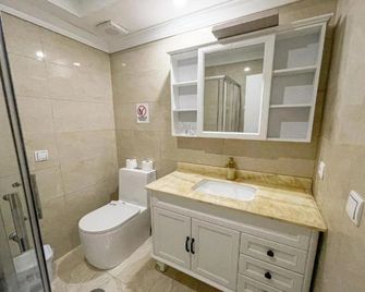 Hotel Aviacion - Manises