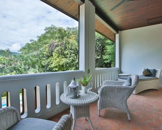 The Apsara Rive Droite - Luang Prabang - Balkon