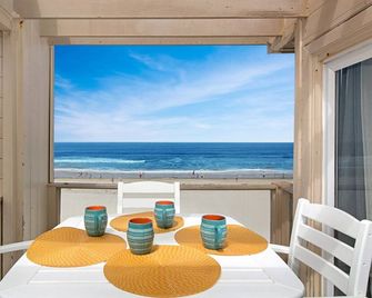 Ocean Front Beach Mission Penthouse! - 샌디에이고 - 발코니
