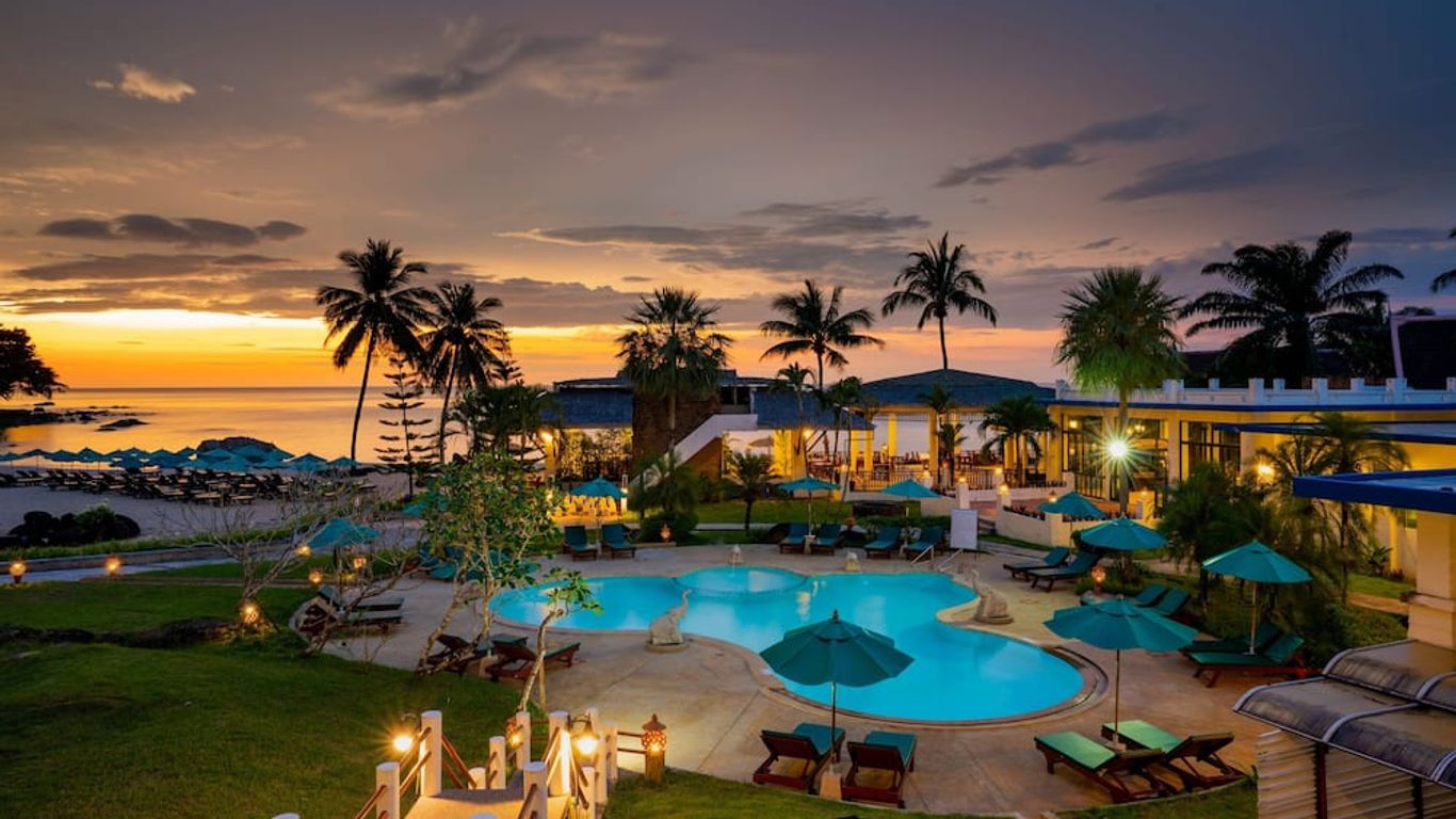 Khao Lak Sunset Resort