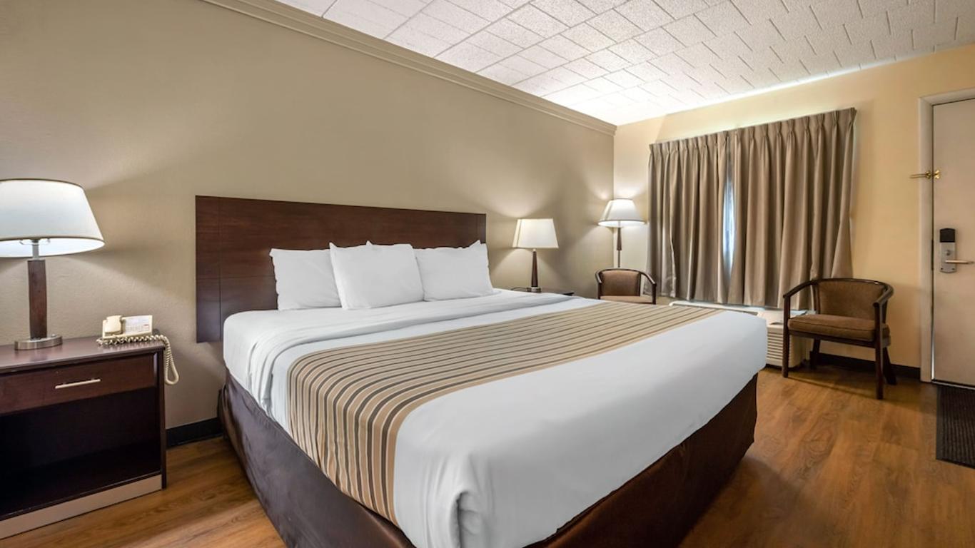 Econo Lodge Inn & Suites Shamokin Dam - Selinsgrove